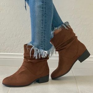 Texas Cognac Slouchy Low Heel Ankle Boots